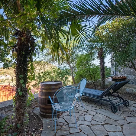 O Gatos Appartement Pera Melana